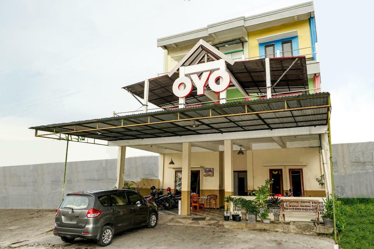 Kartika Syariah Homestay By Stayku Surabaya Eksteriør billede